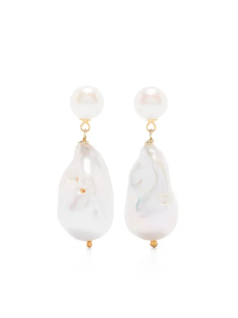 Hai aretes Bell