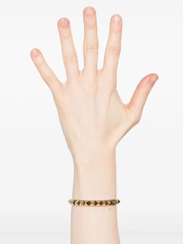 Eddie Borgo Large Pyramid Cuff | Gold | FARFETCH
