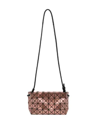 バッグ ISSEY MIYAKE BAO BAO LOOP LLIC アイテムのご紹介「LOOP」 – isseymiyake.com