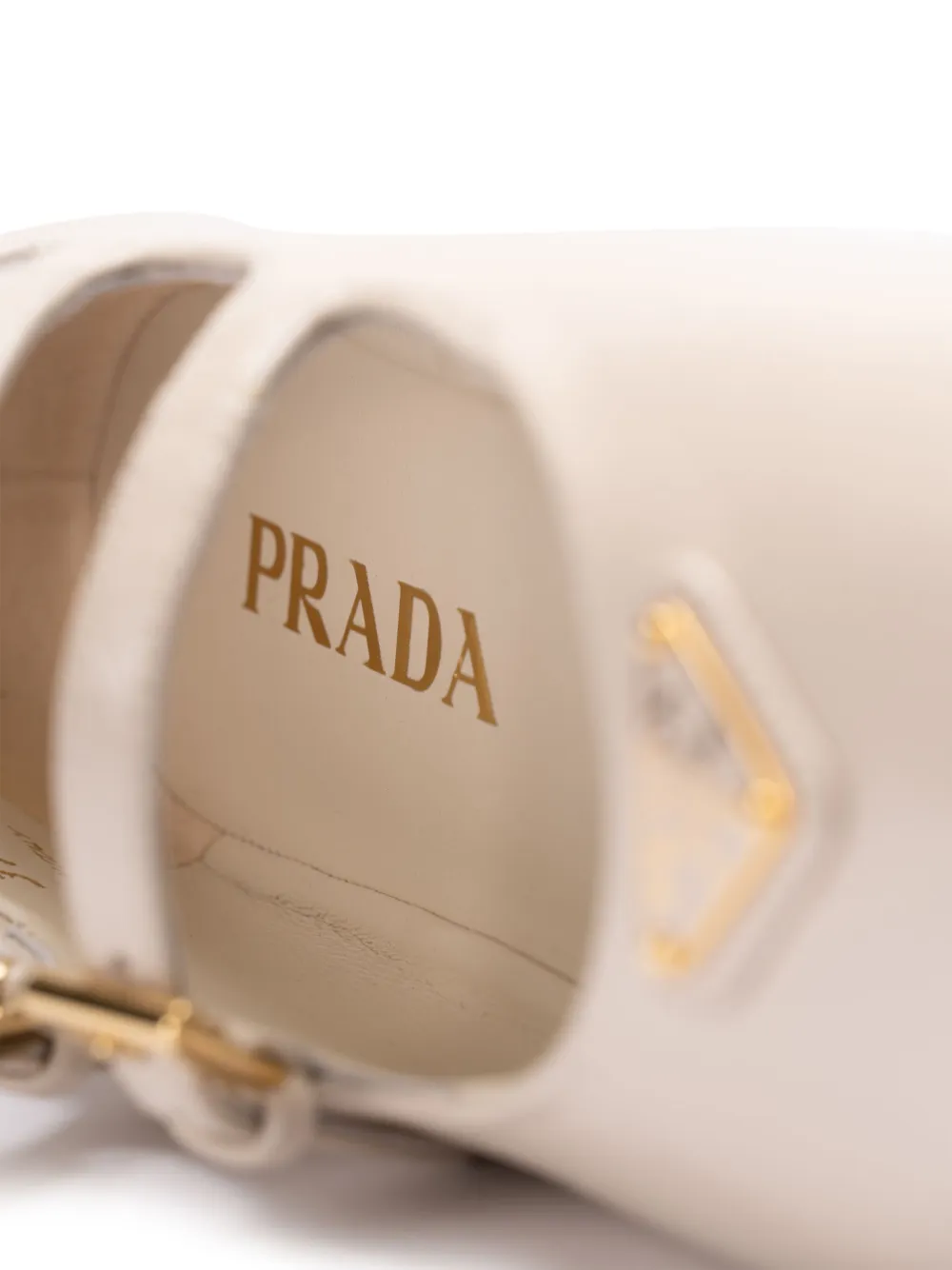 Prada Leren ballerina's - Beige