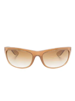 Ray-Ban