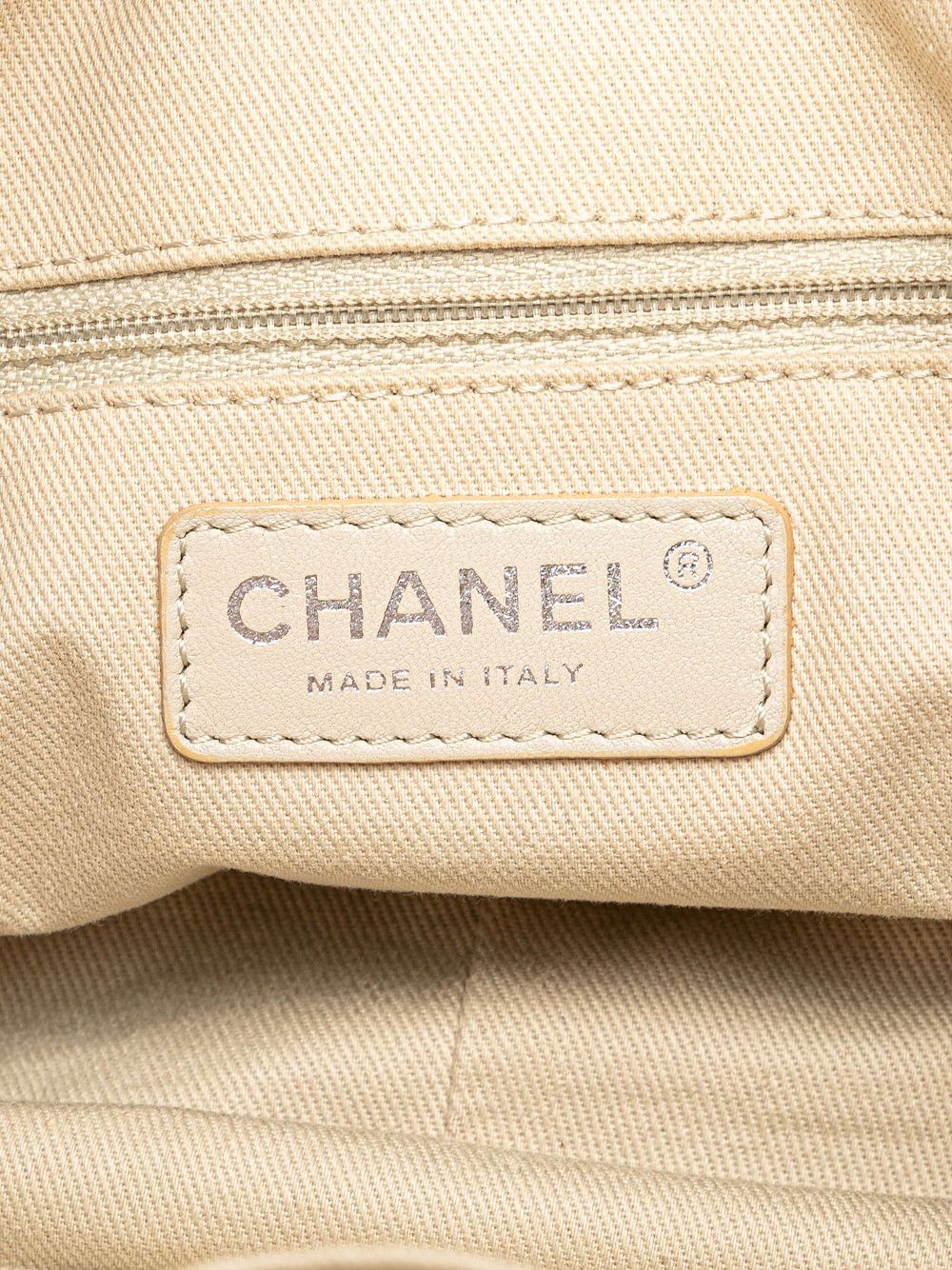 CHANEL 2012-2013 Quilted Caviar Soft Shopper tote bag Women