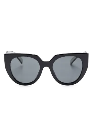 Prada Pre-Owned