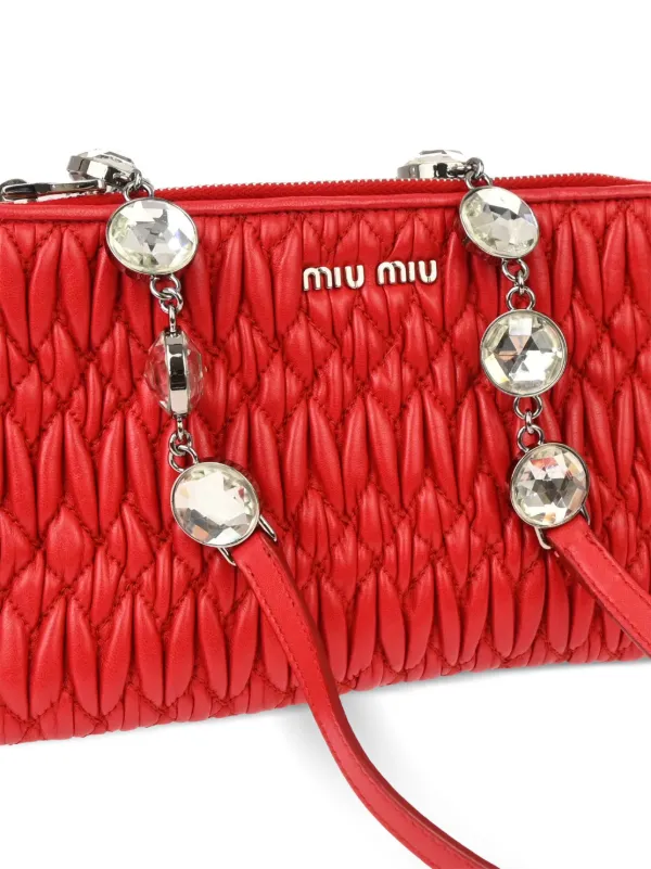 Miu Miu Pre-Owned 2000s Matelassé Crossbody Bag | Red Miu Miu Pre-Owned 2000s Matelassé Crossbody Bag | Red