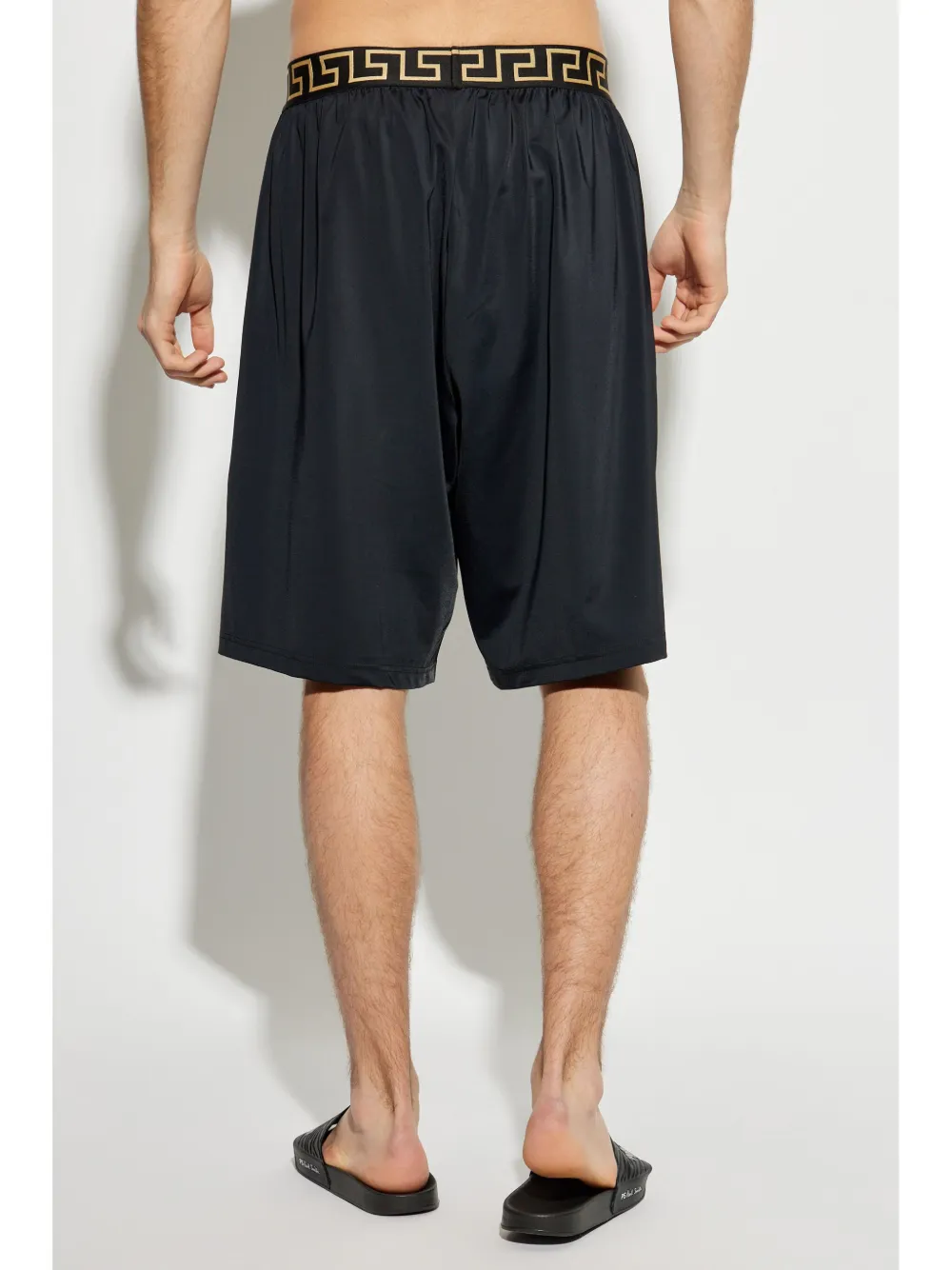 Versace Shorts met Greca tailleband Zwart