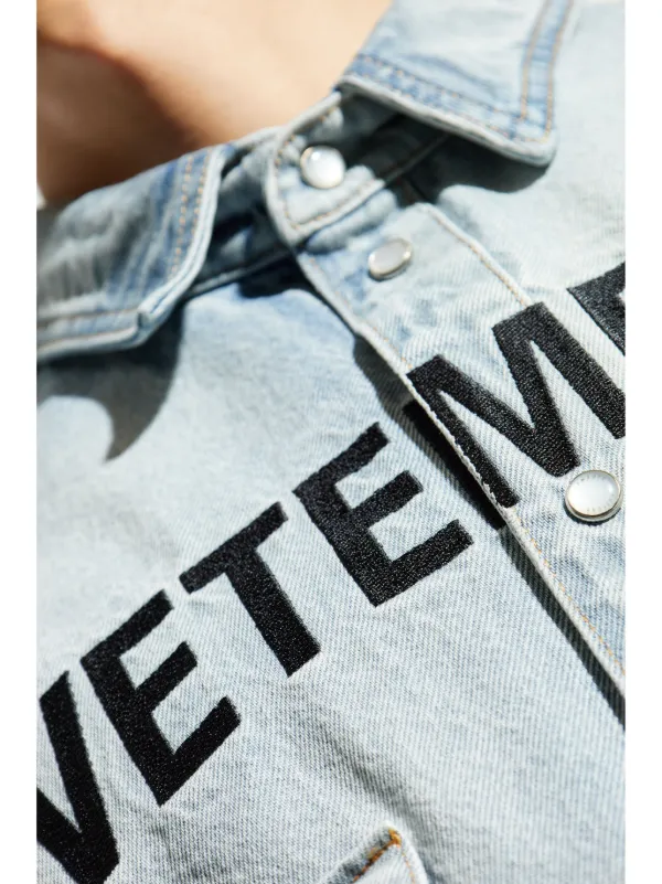(送料・関税込) VETEMENTS Logo embroidered shirt VETEMENTS logo-embroidered Shirt | Blue | FARFETCH JO