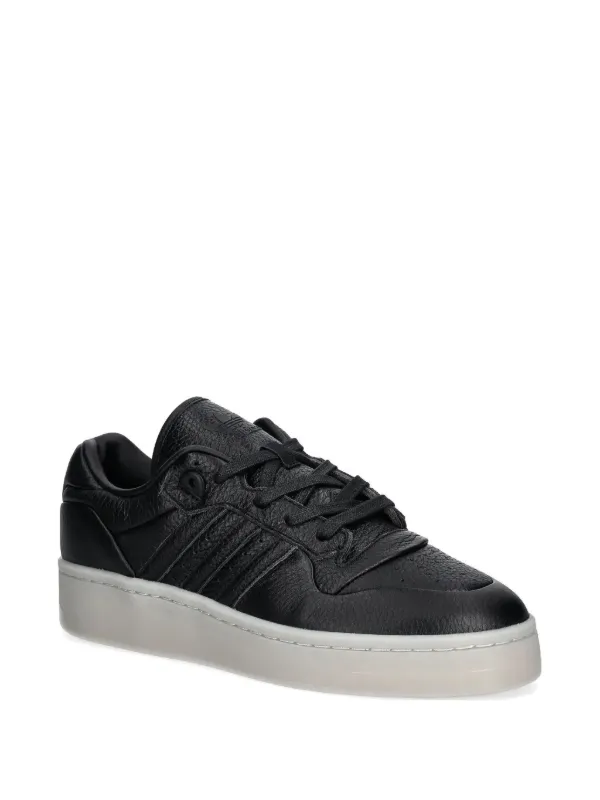 Adidas Rivalry Lux Low スニーカー | ブラック | FARFETCH JP
