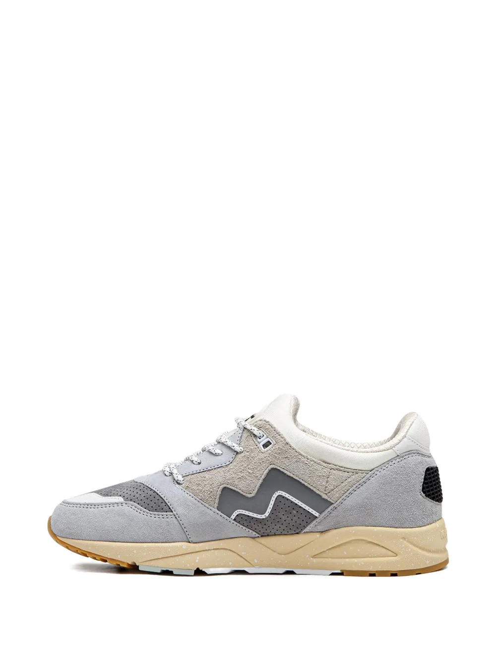 Karhu Aria 95 "Lunar Rock Foggy Dew" sneakers Neutrals
