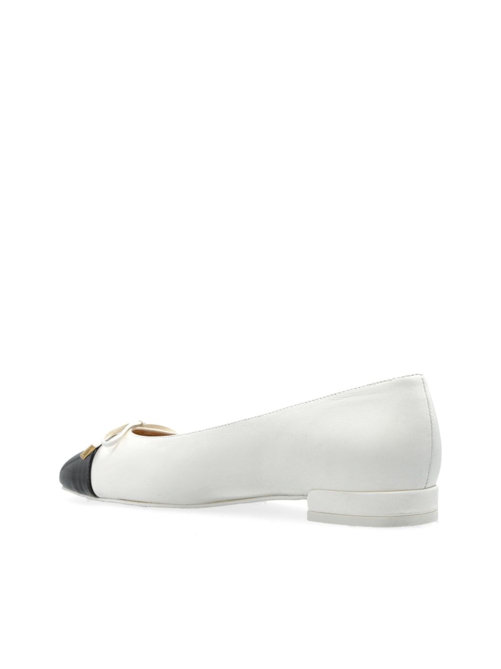 Stuart Weitzman Sleek Bow ballerina's Wit