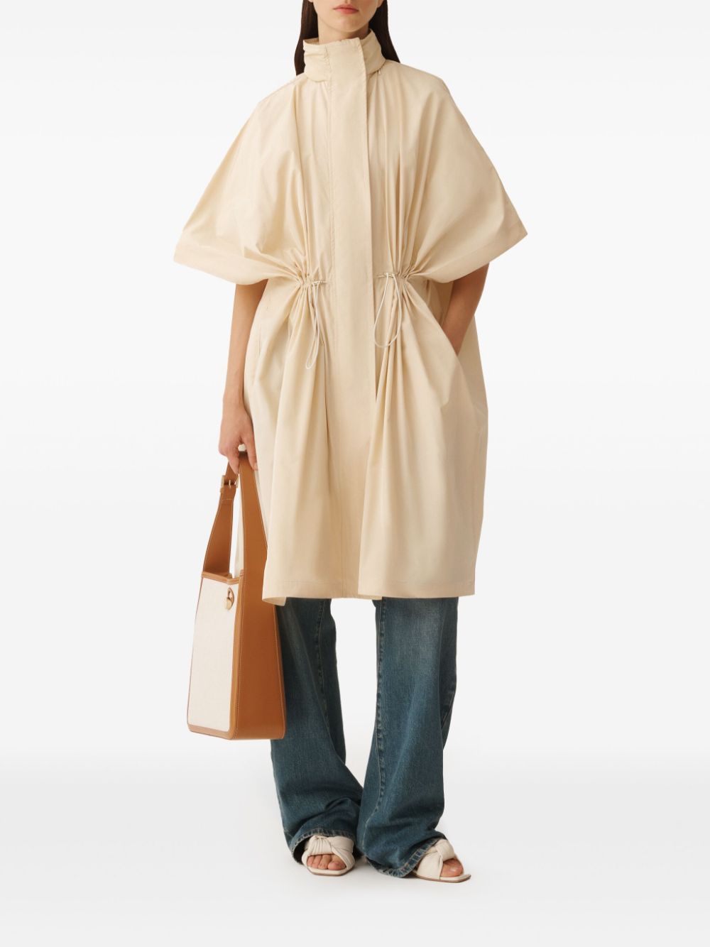 Fabiana Filippi Cape met korte mouwen - Beige