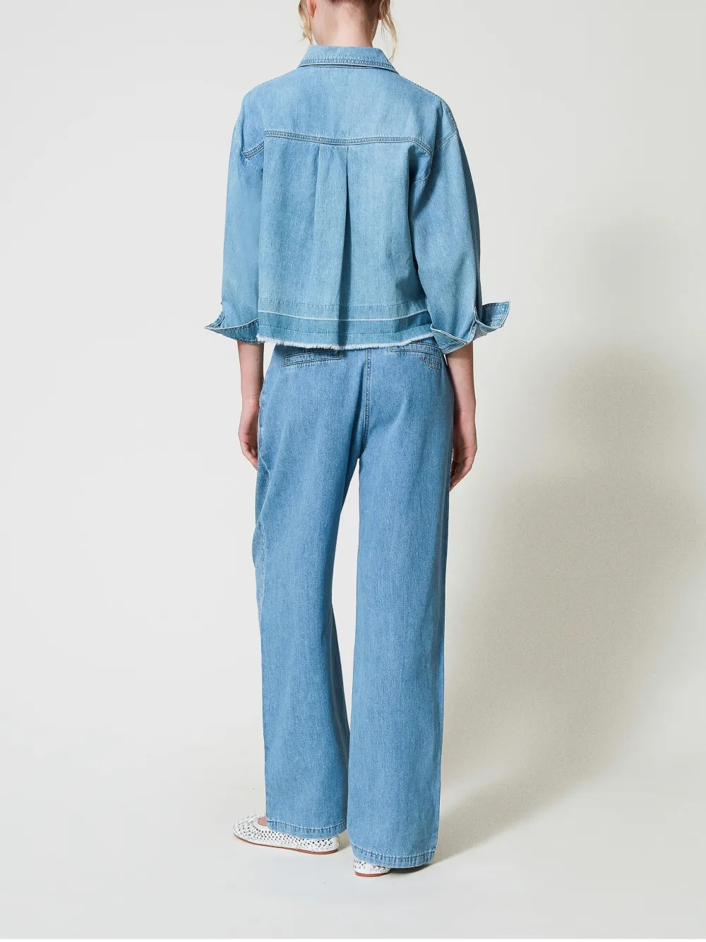 Shop Twinset Pleat-detail Wide-leg Jeans In Blue