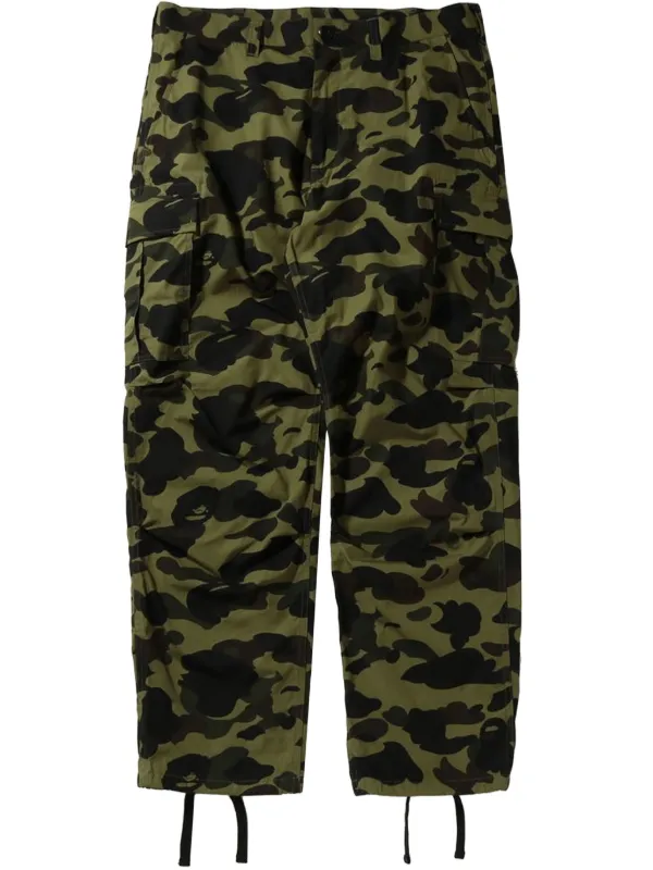 A BATHING APE® カモフラージュ カーゴパンツ | グリーン