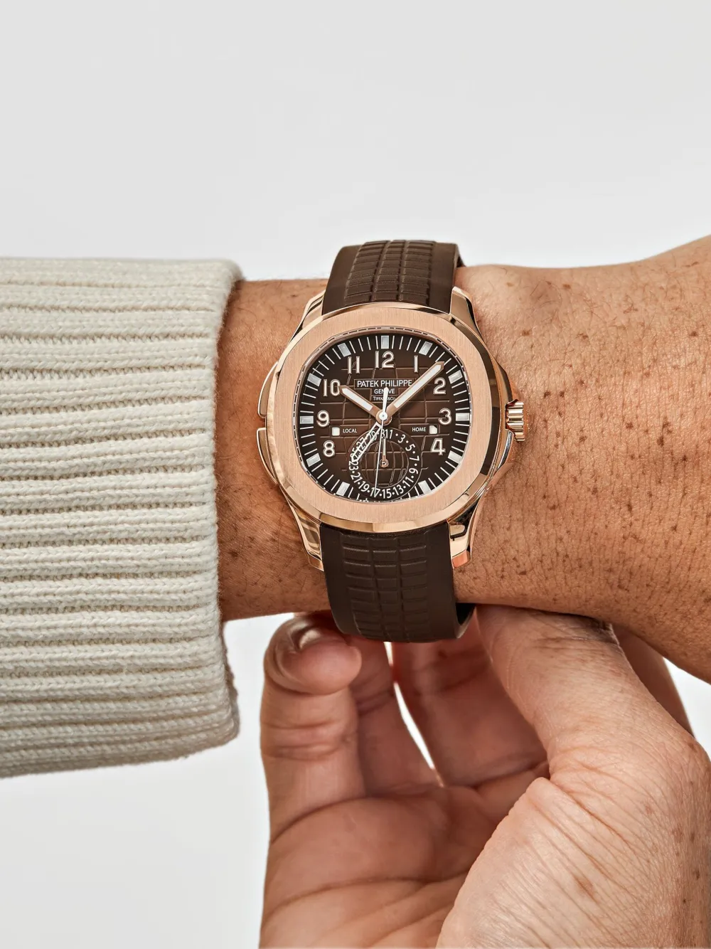 Patek Philippe Pre-Owned 2022 Aquanaut 'Travel Time Tiffany & Co.' 40mm | Pre-Owned Dress Watches | Image 2