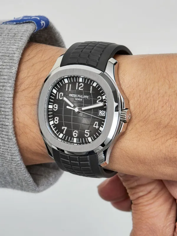 Patek Philippe Pre-Owned 2021 プレオウンド アクアノート 40mm | ブラック | FARFETCH JP