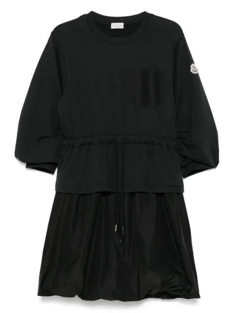 Moncler vestido corto con parche del logo