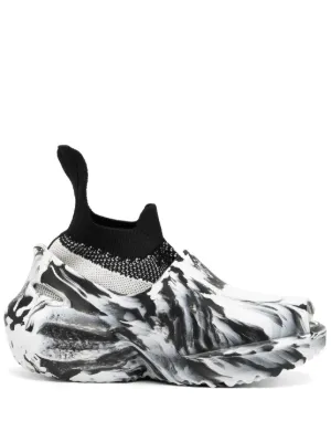 GROUNDS Orca Hankie Chromed Sneakers | Silver | FARFETCH