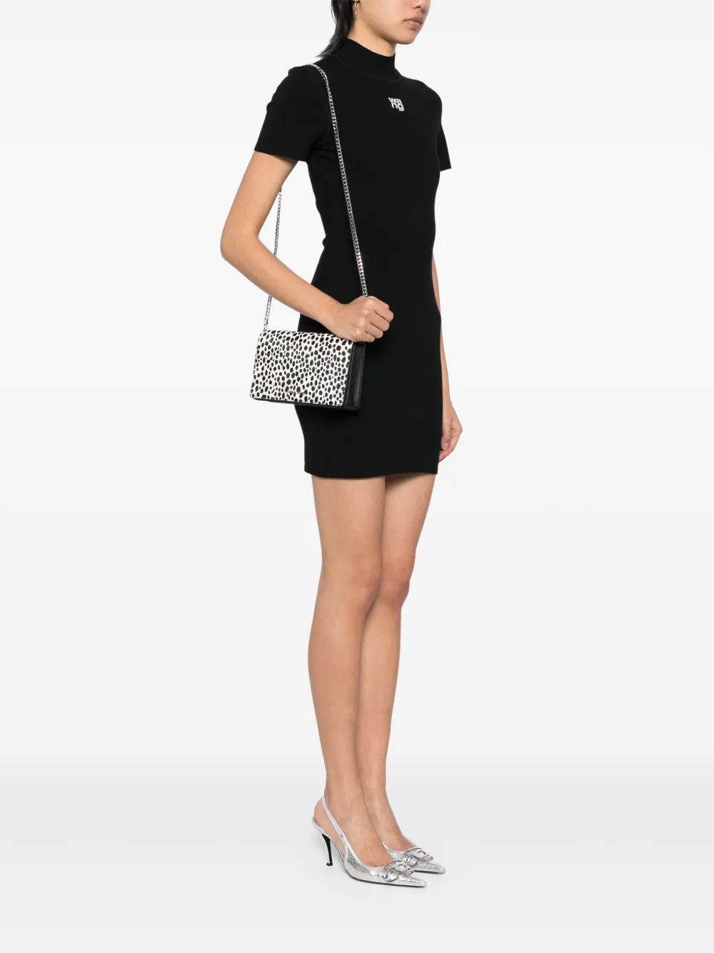 Michael Kors شنطة كروس بطبعة جلد الفهد | Image 2