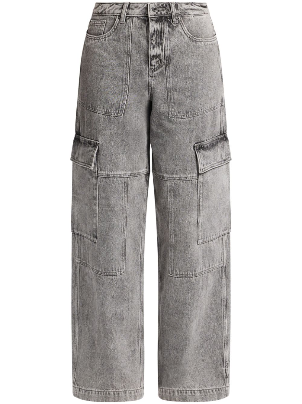 wide-leg cargo jeans