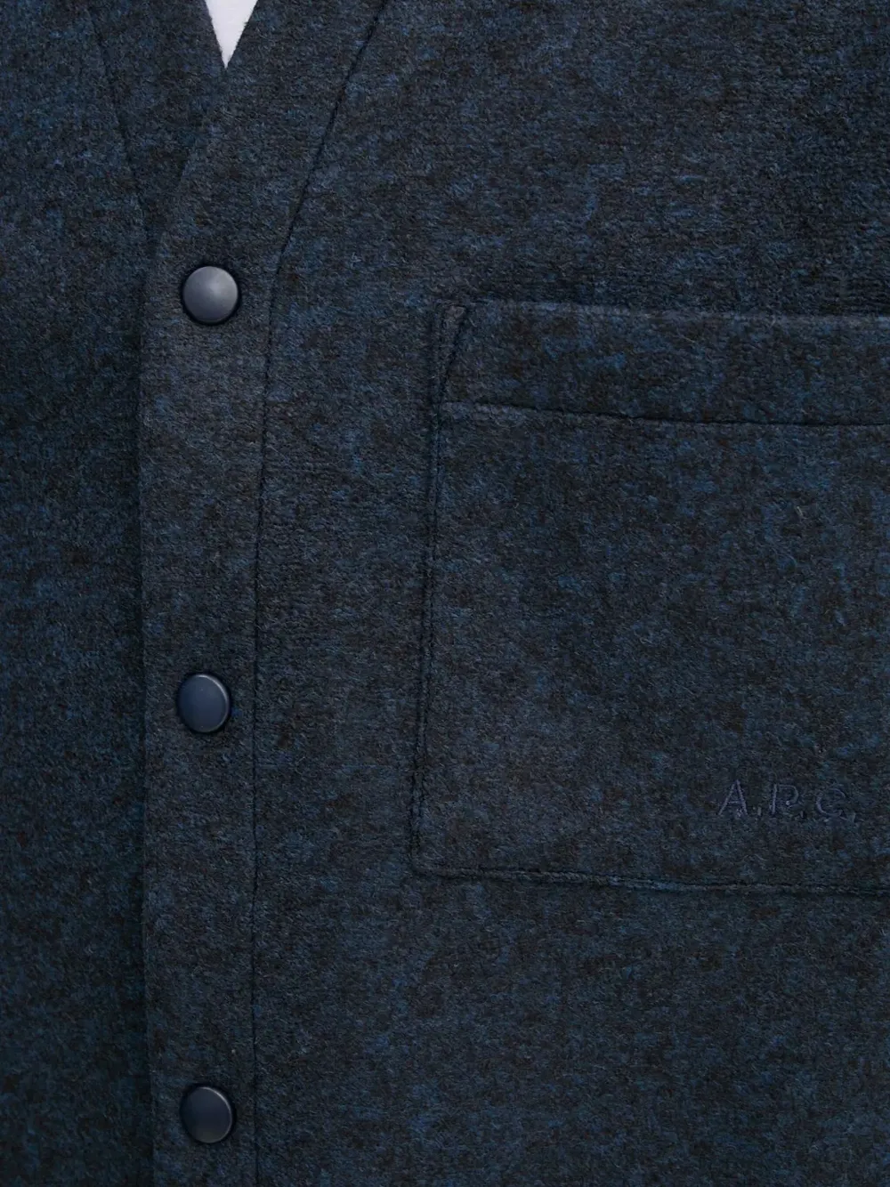 A.P.C. Jack met opgestikte zak en knoopsluiting Blauw