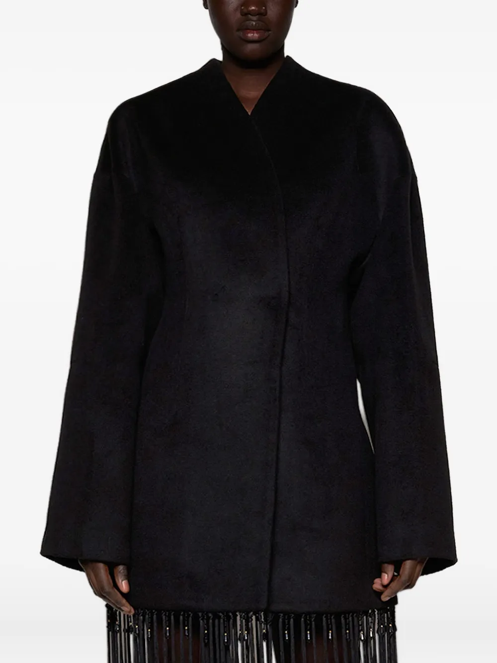 ENTIRE STUDIOS fringe-detailing wrap coat Zwart