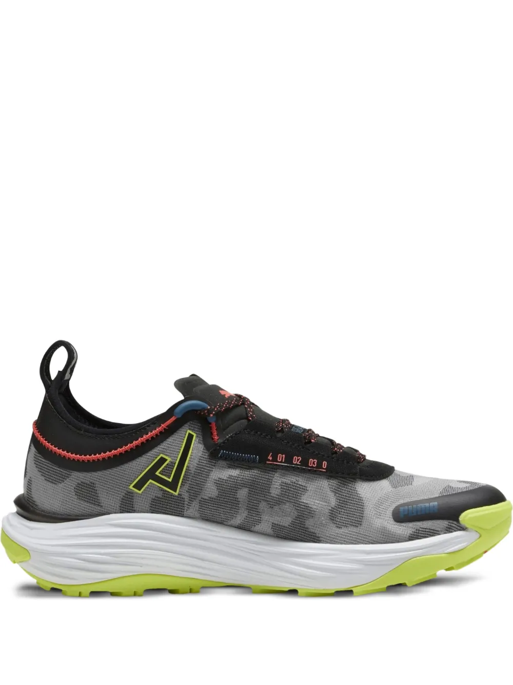 PUMA Voyage Nitro 3 "Black/Lime Pow/Active Red" スニーカー - ブラック PUMA Voyage Nitro 3 "Black/Lime Pow/Active Red" スニーカー - ブラック