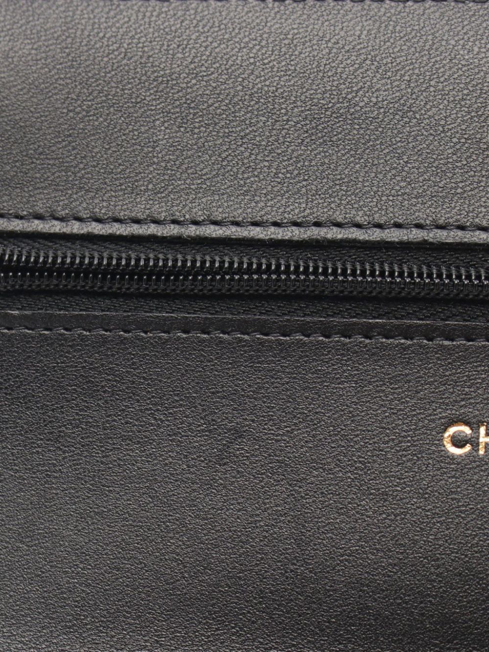 CHANEL 2021 Wallet-on-chain Women