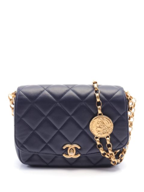 CHANEL 2020-2021 coin-motif shoulder bag Women