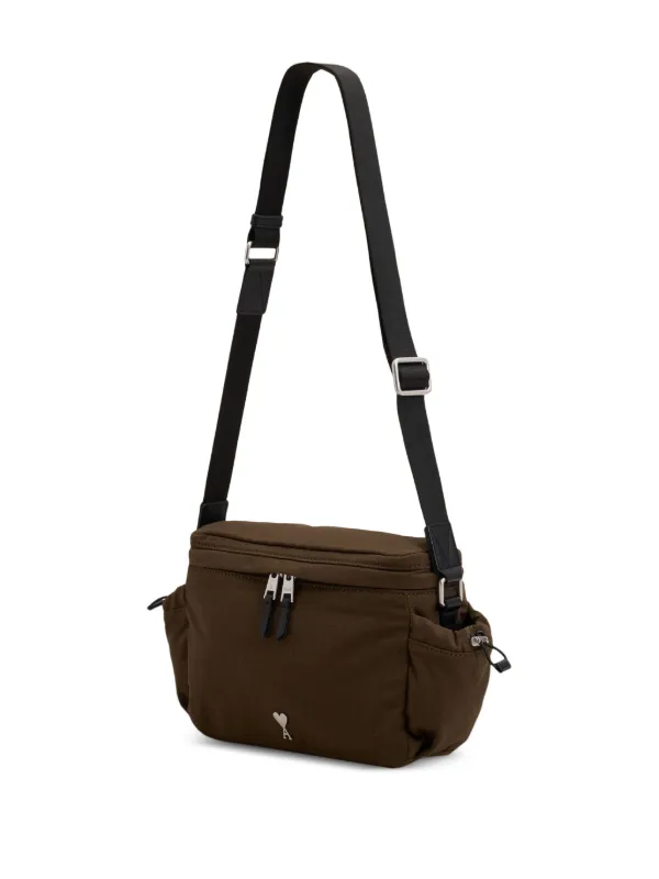 23AW Ami paris メッセンジャーバッグ 新品未使用 新品未使用✨AMI PARIS ショルダーバッグ メッセンジャーバッグ