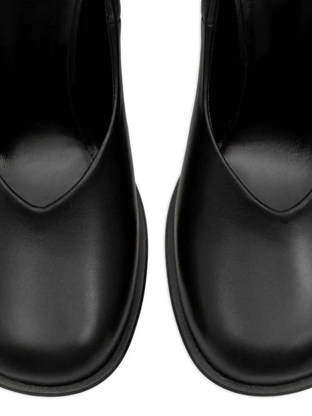 AMI Paris 60mm Piano pumps Black
