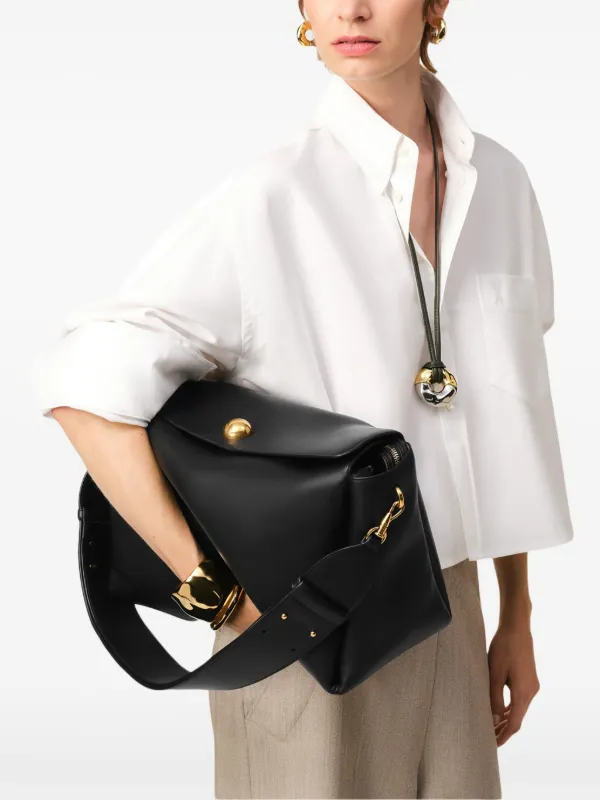 AMI Paris Large Carrousel Shoulder Bag | Black | FARFETCH