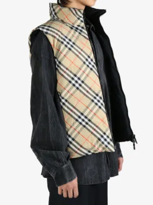 【美品】Burberry バーバリー　ノバチェック　金ボタン　ジレ　ベスト　L 美品バーバリーロンドン トレンチコートライナー付 ノバチェック