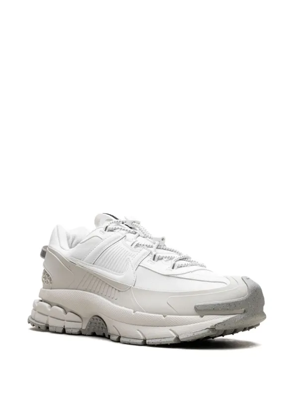 送料込み 追跡あり Nike Zoom Vomero Roam \"Summit White\" 2024 Nike Zoom Vomero Roam Summit White Review & On Feet