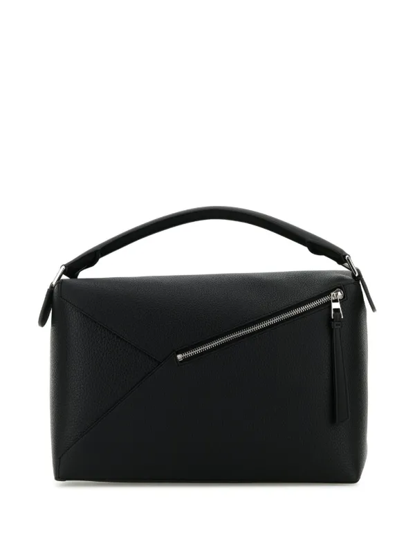 LOEWE ブラック ショルダーバッグ