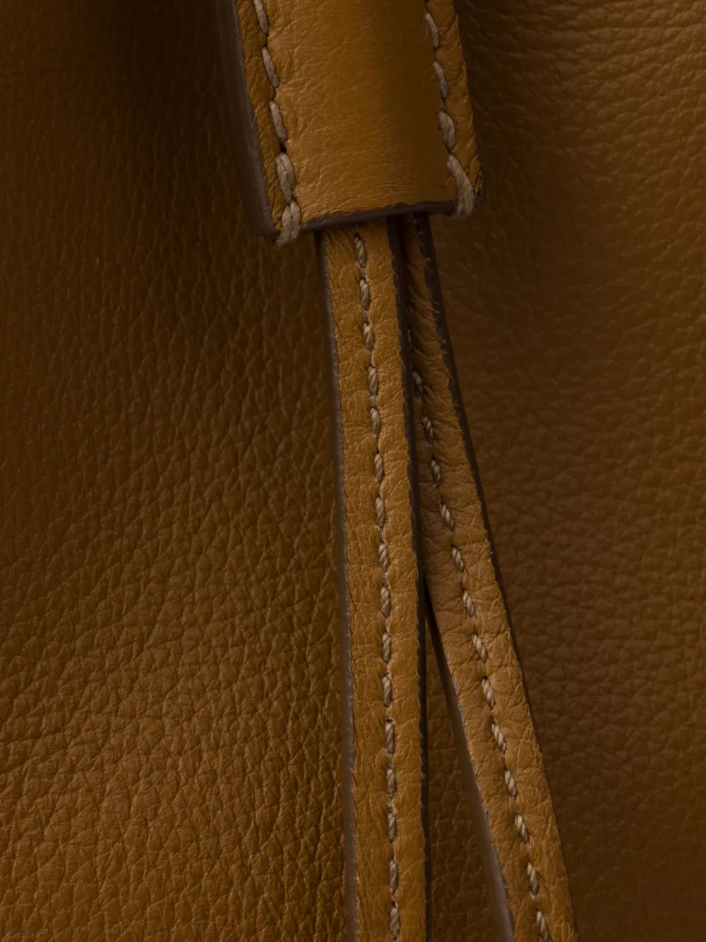 Prada Leren bucket-tas Bruin
