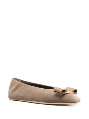 Page 30 Designer Ballet Flats for Women Shop Now on FARFETCH