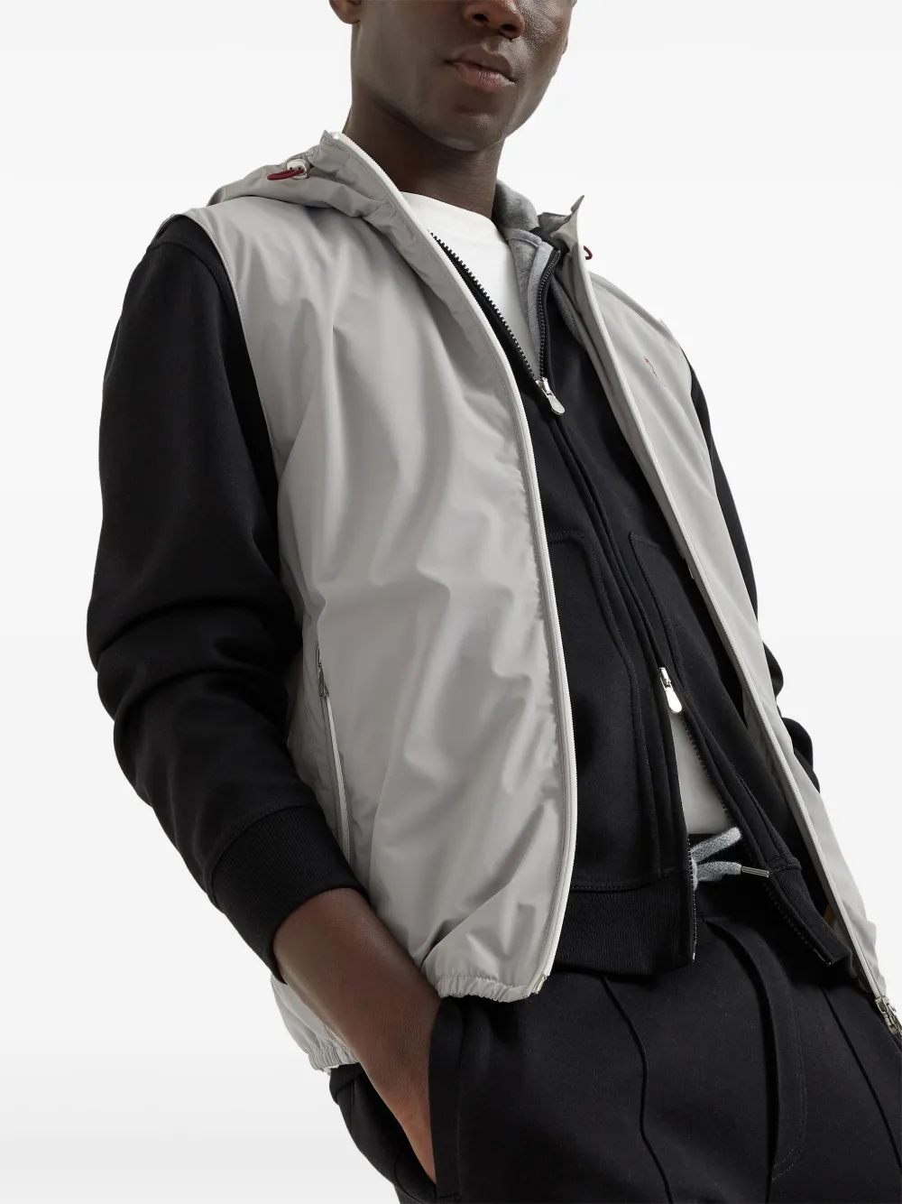 Brunello Cucinelli Top met geborduurd logo Grijs