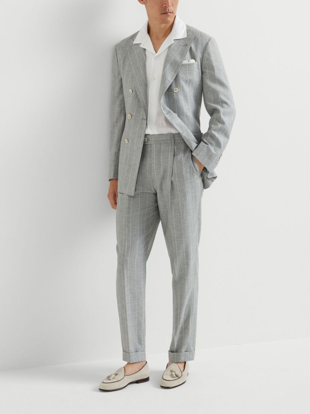 Brunello Cucinelli Blazer met dubbele rij knopen - Grijs