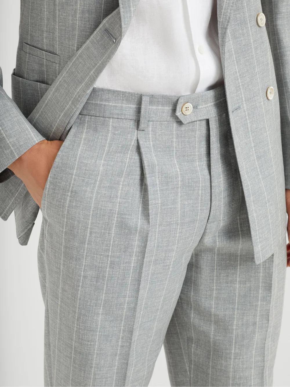 Brunello Cucinelli Gestreepte pantalon Grijs