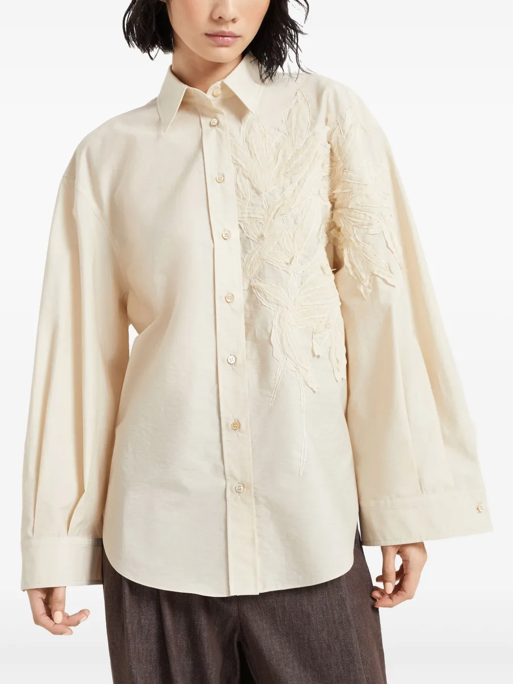 Brunello Cucinelli Blouse met Flora-applicatie Beige