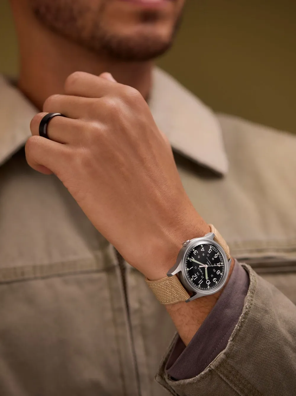 TIMEX エクスペディション スカウト 40mm | ブラック | FARFETCH JP