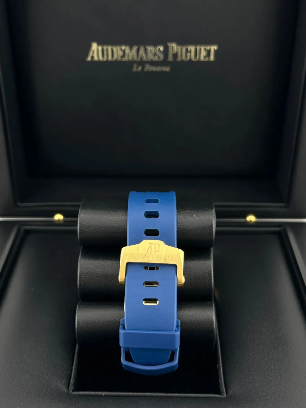 Audemars Piguet 2023 ロイヤル オーク オフショア 37mm