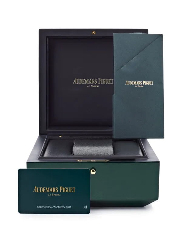 Audemars Piguet 2021 pre-owned Royal Oak Offshore 37mm Silver