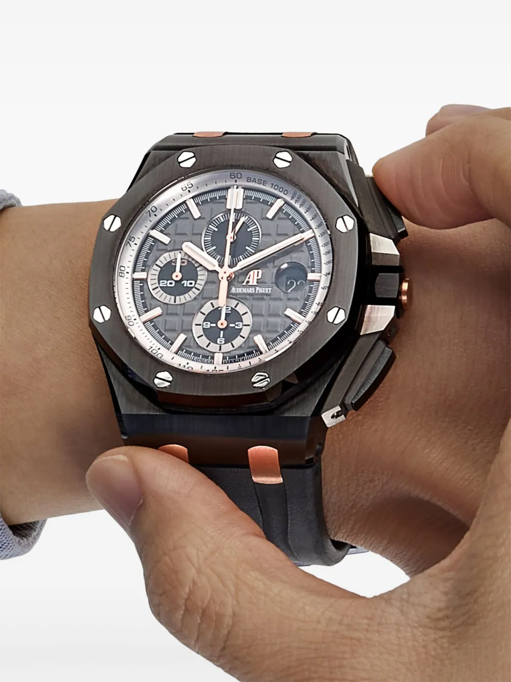 Image 2 of Audemars Piguet 2022 pre-owned Royal Oak Offshore 44mm