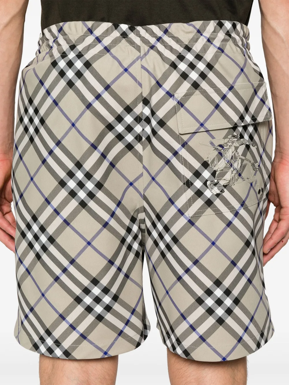 Burberry Geruite shorts Beige