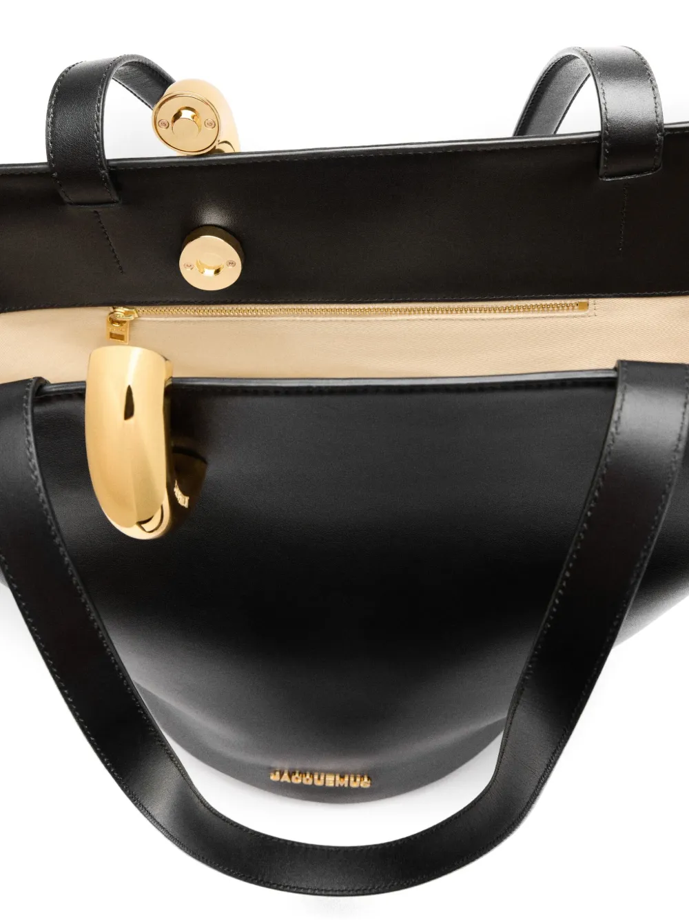 関税込み◎【JACQUEMUS】Bambola ミディアムバケットバッグ Jacquemus Le Petit Bambola Chain-Link Leather Bucket Bag