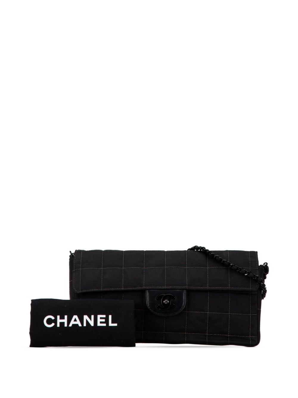 CHANEL 2000-2002 New Travel Line East West Flap shoulder bag Women