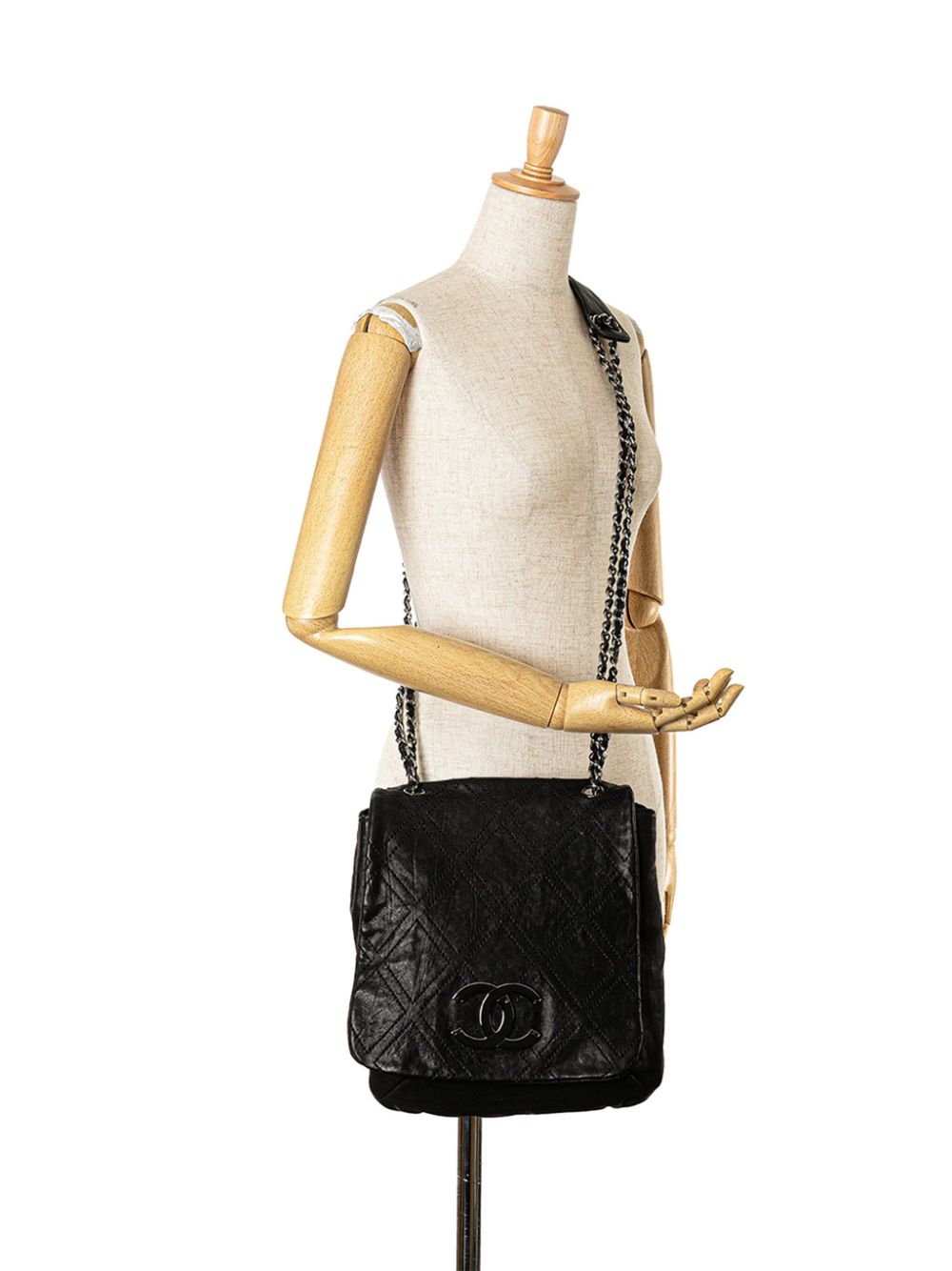 CHANEL 2005-2006 Quilted Calfskin Double Stitch crossbody bag Women