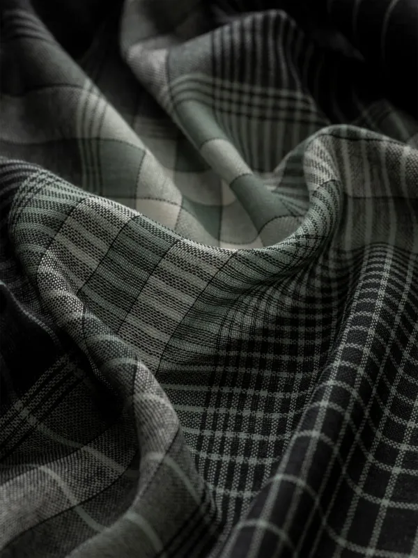 Johnstons Of Elgin Plaid Scarf | Green | FARFETCH RO