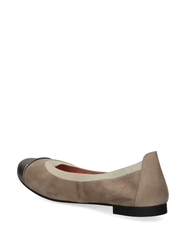 Pretty Ballerinas Shirley Ballerinas | Neutrals | FARFETCH SG