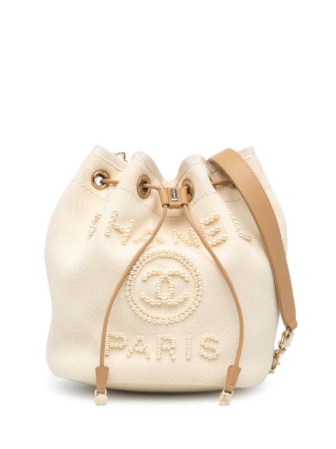 CHANEL 2019 Canvas Deauville Pearl Drawstring bucket bag Women